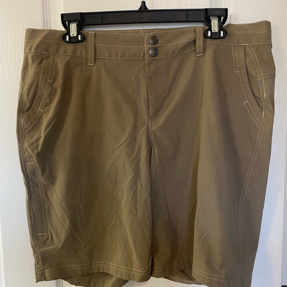 MARMOT SHORTS - perfect condition